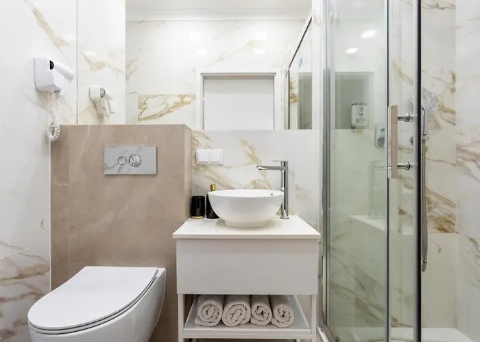 Apartman Close-urban Chic- Mennica - Center - For 15 Guests